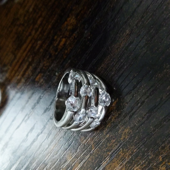 Silver ring - Picture 6 of 8